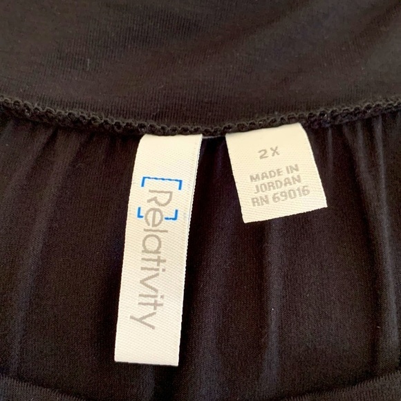 Relativity Black Tank Top with Gold Embellishments. Size 2X. New with tags - Picture 6 of 10